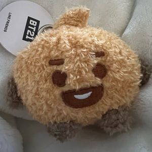 Bt21 shooky plush keychain